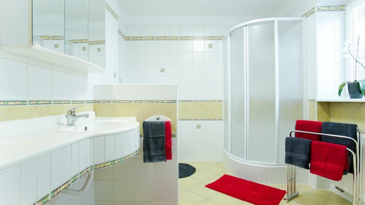 Apartmany Monty Karlovy Vary Eksteriør bilde
